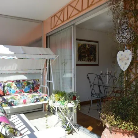 Appartement Jardin De La Mer Antibes